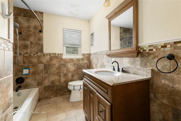 $229,000 | 2017 Delwood Drive, Abilene, TX 79603