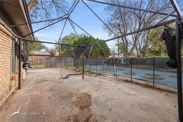 $229,000 | 2017 Delwood Drive, Abilene, TX 79603