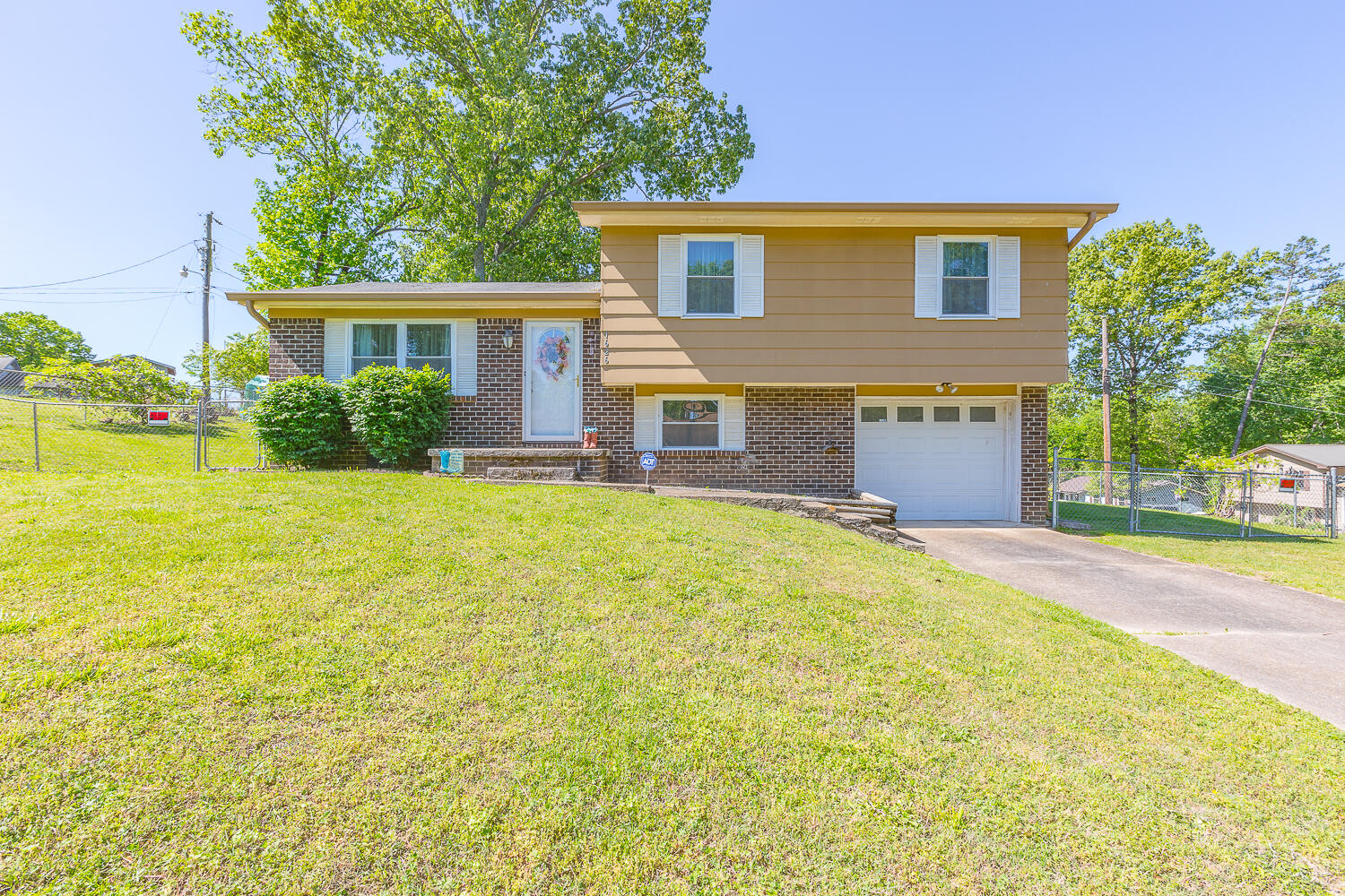 1626 Roberson Road Hixson, TN 37343 - Photo 1 of 32 1626 Roberson Road HD_
