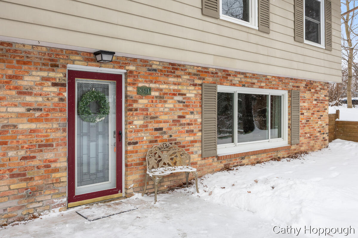 8511 Riverest Drive Portland, MI 48875 - Photo 2 of 34 8511-Riverest_002