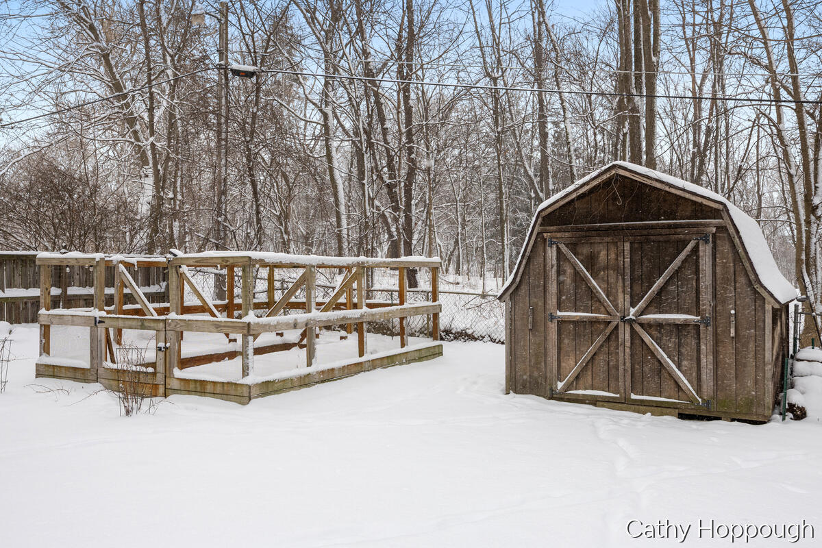 8511 Riverest Drive Portland, MI 48875 - Photo 28 of 34 8511-Riverest_028