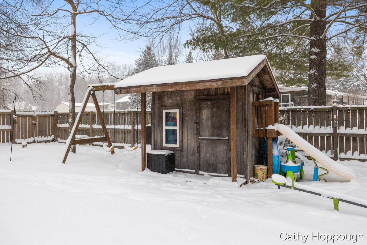 8511 Riverest Drive Portland, MI 48875 - Photo 29 of 34 8511-Riverest_029