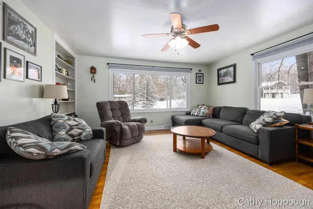 $300,000 | 8511 Riverest Drive, Portland, MI 48875