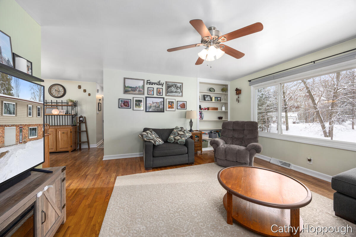 8511 Riverest Drive Portland, MI 48875 - Photo 9 of 34 8511-Riverest_009