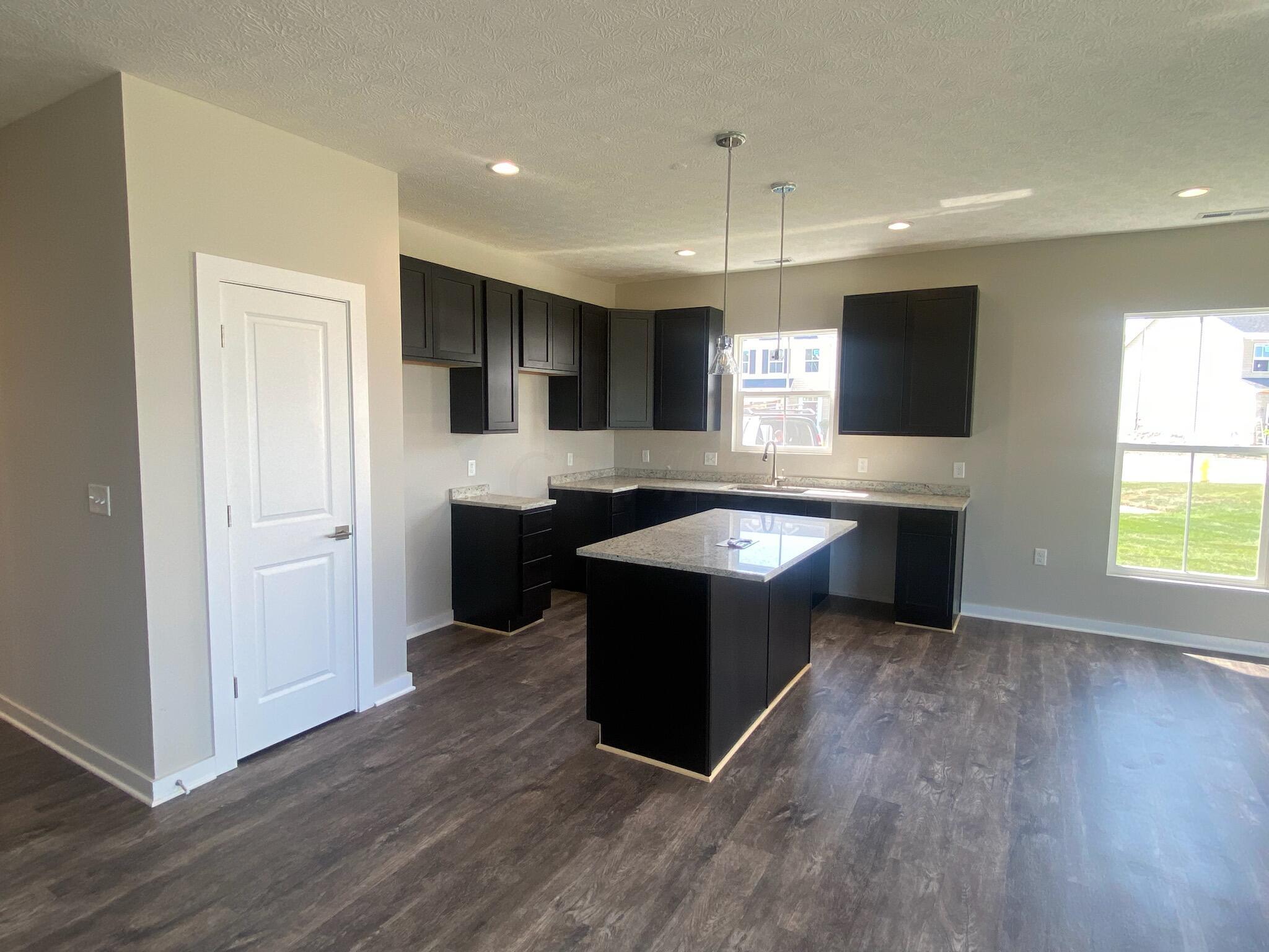 240 Lenell Loop Delaware, OH 43015 - Photo 2 of 11 240 Lenell Loop Kitchen