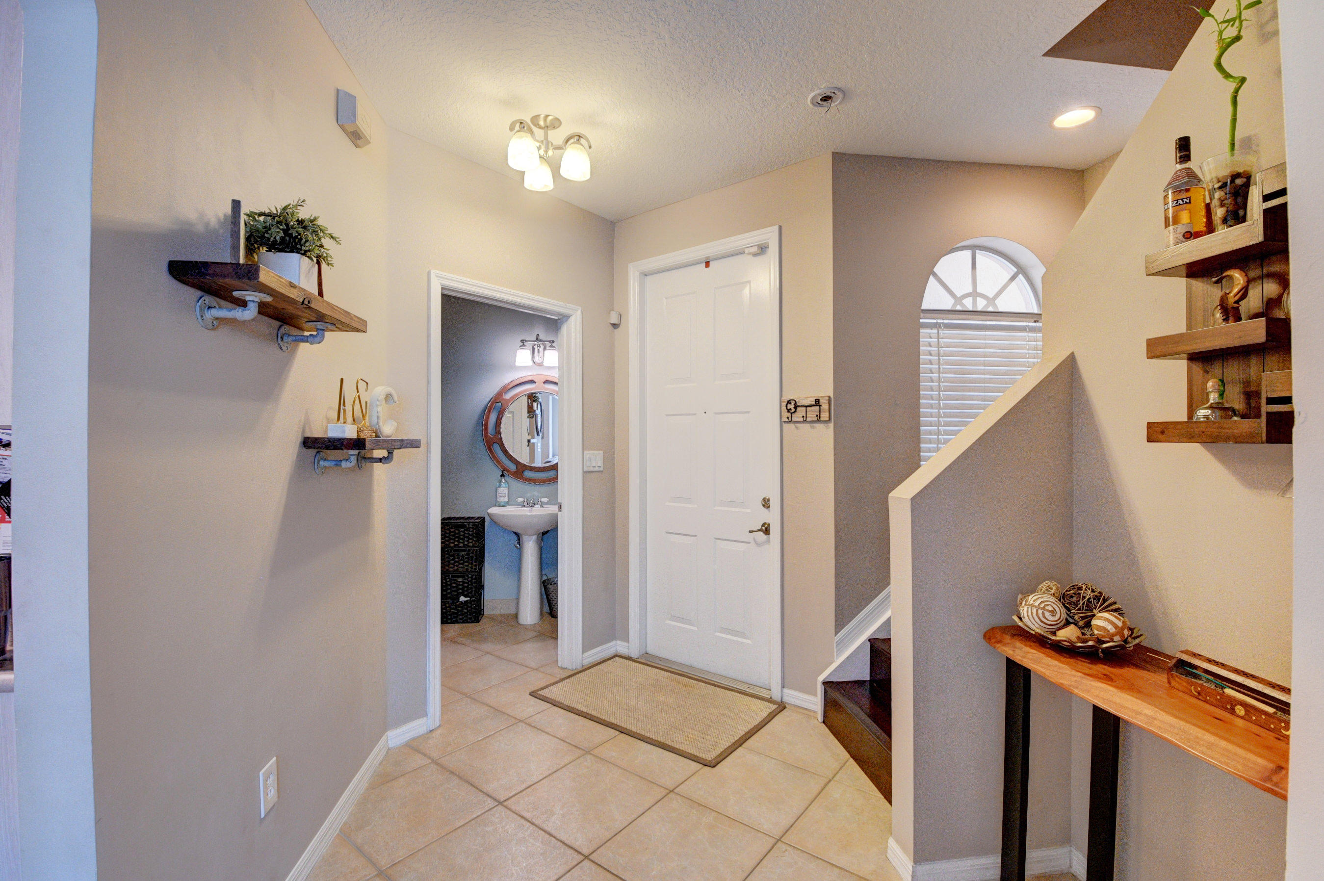 126 Coconut Key Lane Delray Beach, FL 33484 - Photo 3 of 29 Front entrance