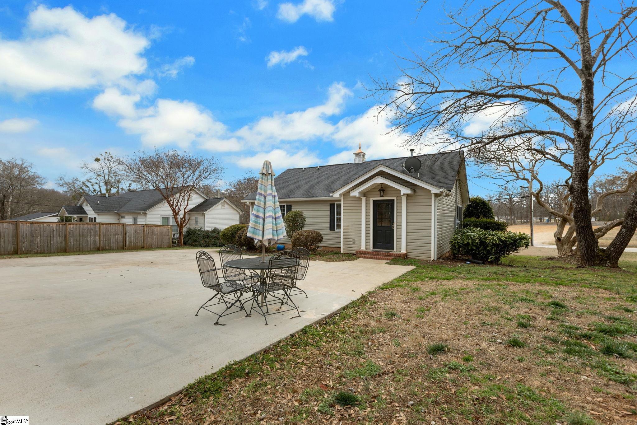 115 Taylors Road Taylors, SC 29687 - Photo 23 of 25