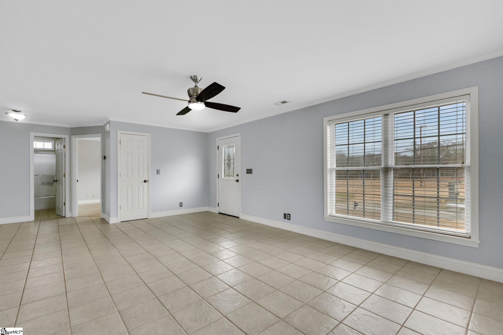 115 Taylors Road Taylors, SC 29687 - Photo 5 of 25