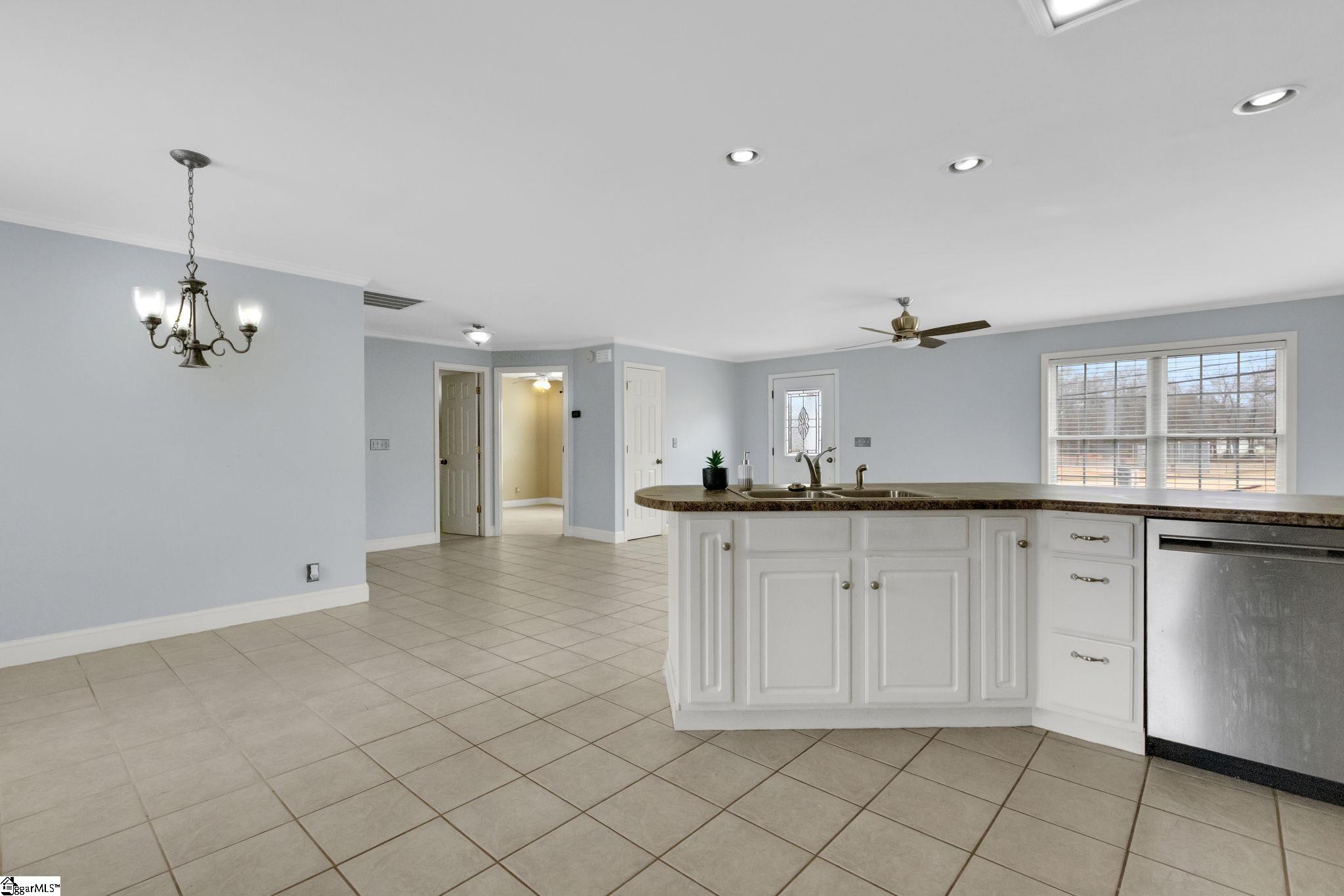 115 Taylors Road Taylors, SC 29687 - Photo 9 of 25