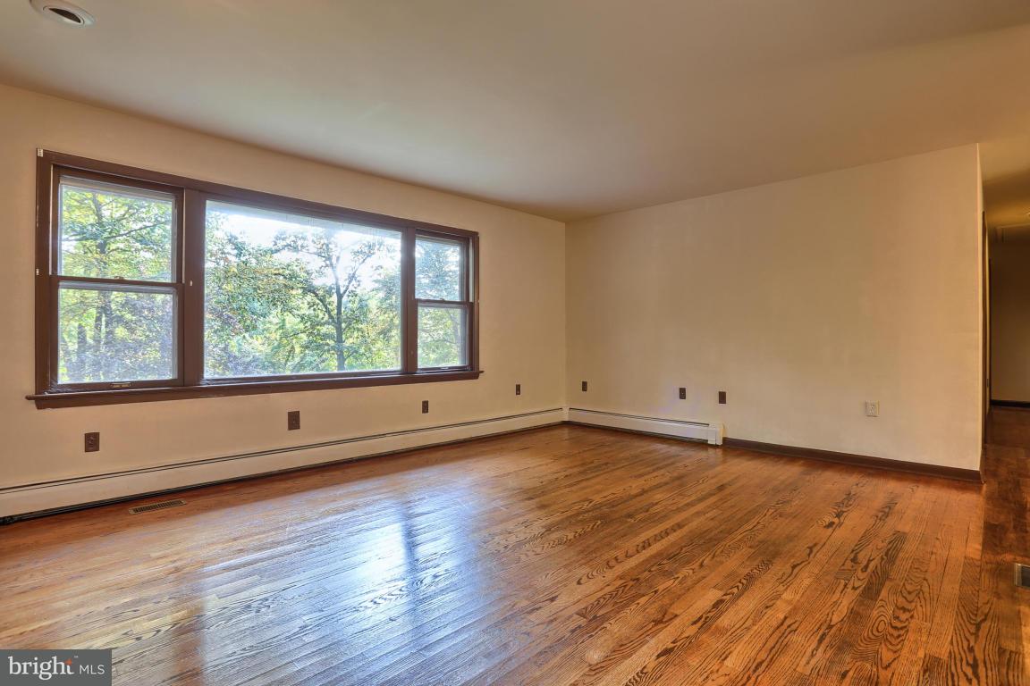 229 Old Mine Road Lebanon, PA 17042 - Photo 27 of 46 Gallery Image 27