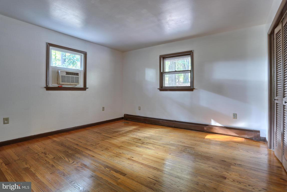 229 Old Mine Road Lebanon, PA 17042 - Photo 32 of 46 Gallery Image 32
