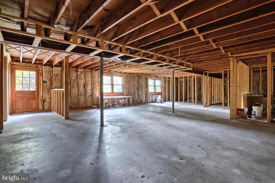 229 Old Mine Road Lebanon, PA 17042 - Photo 42 of 46 Gallery Image 42