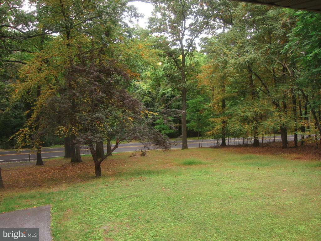 229 Old Mine Road Lebanon, PA 17042 - Photo 6 of 46 Gallery Image 6
