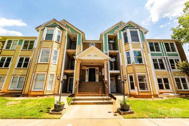 $127,900 | 7330 Rose Terrace Court, Charlotte, NC 28215