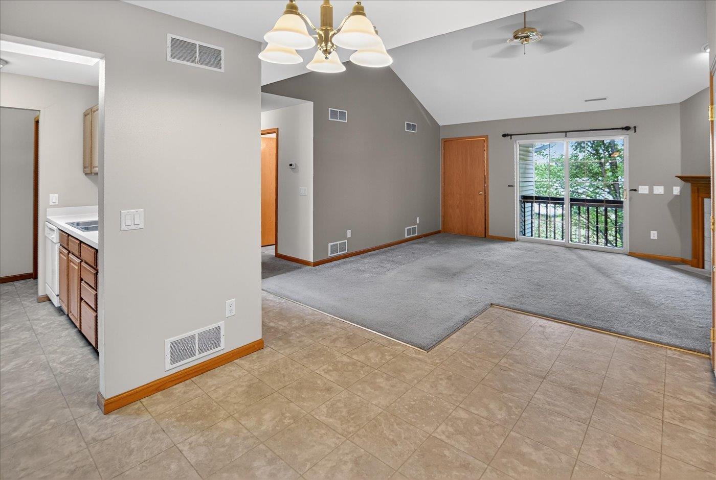 494 Cledell Street, Unit 4 Oregon, WI 53575 - Photo 12 of 49