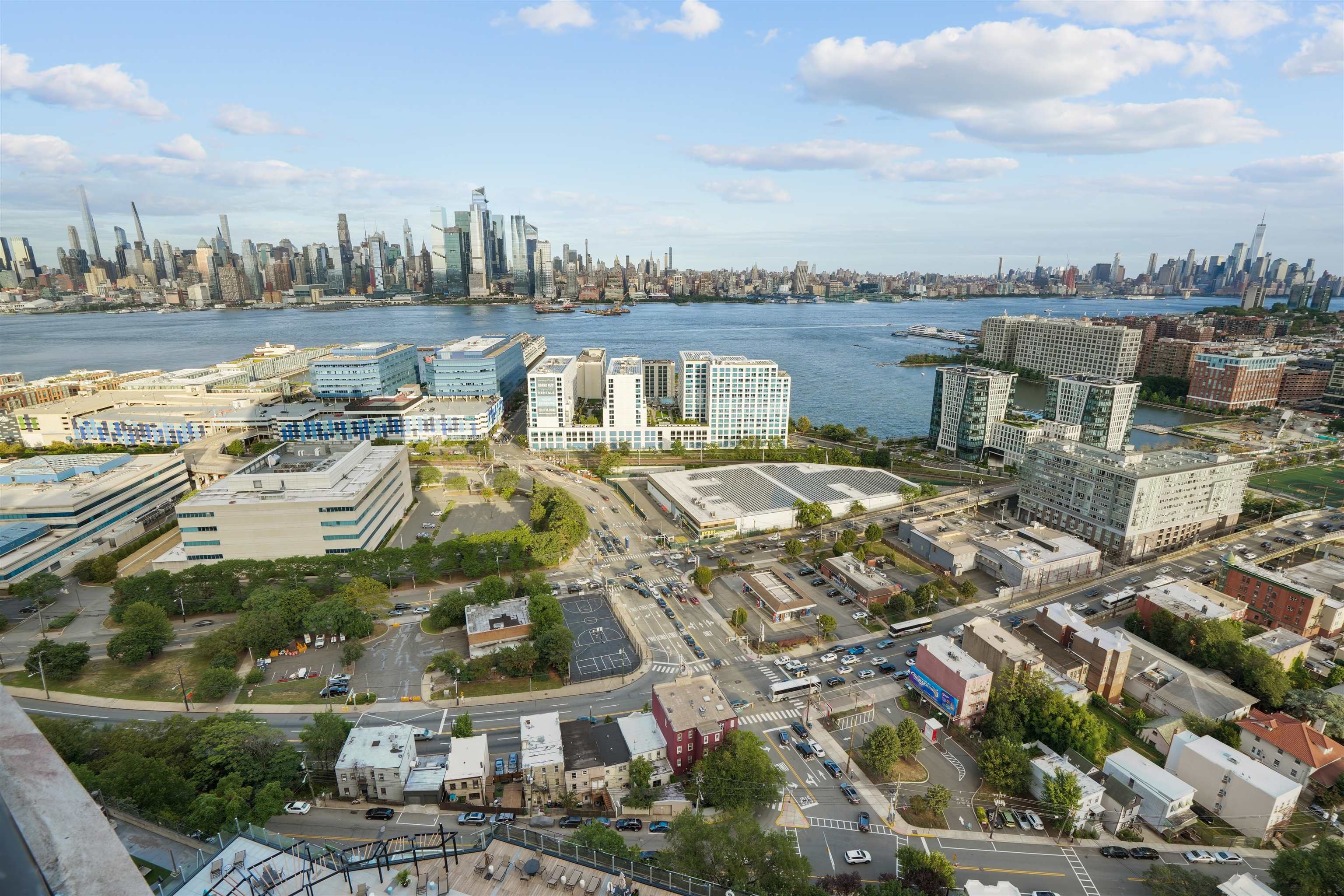 380 Mountain Road, Unit 1710 Union City, NJ 07087 - Photo 13 of 22