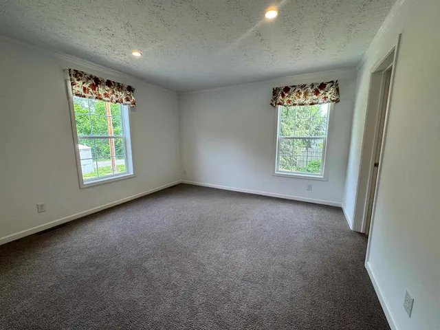 $359,000 | 6 Rockwood Street, Hartland, VT 05052