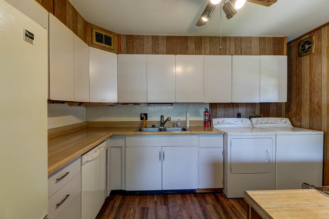 29 Pine Circle Tuscola, IL 61953 - Photo 11 of 27 a kitchen with sink cabinets and stove