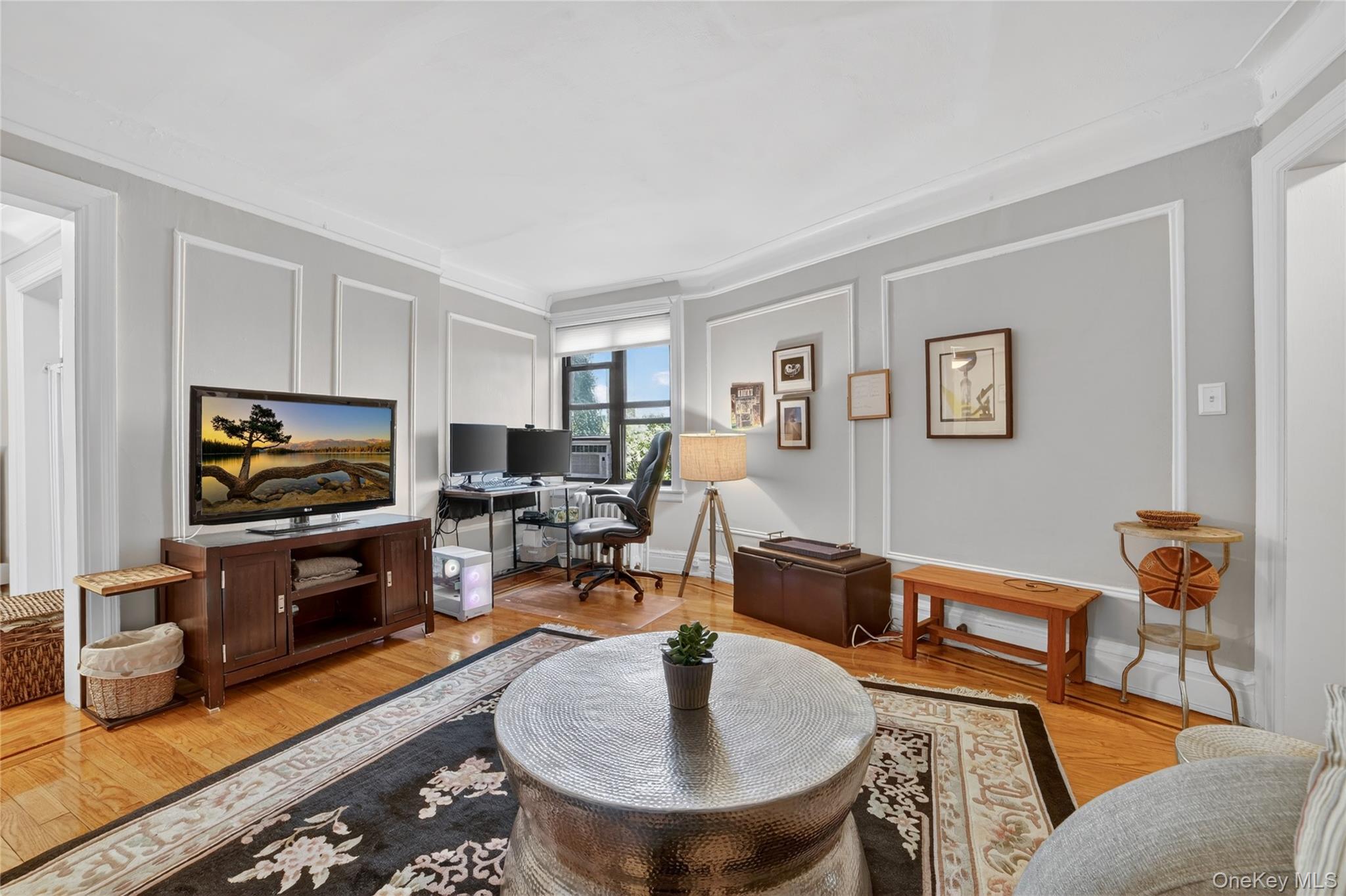 42 Pondfield Road West, Unit 4F Bronxville, NY 10708 - Photo 11 of 30