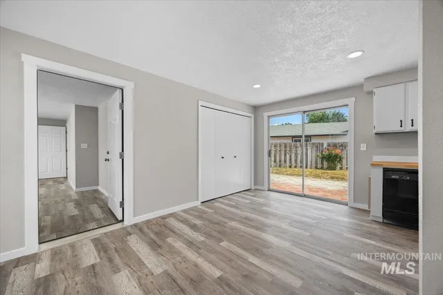 $2,500 | 435 North Haskett Street, Mountain Home, ID 83647