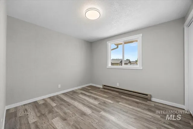 $2,500 | 435 North Haskett Street, Mountain Home, ID 83647