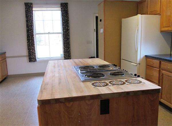 15 Monadnock Road Worcester, MA 01609 - Photo 12 of 30