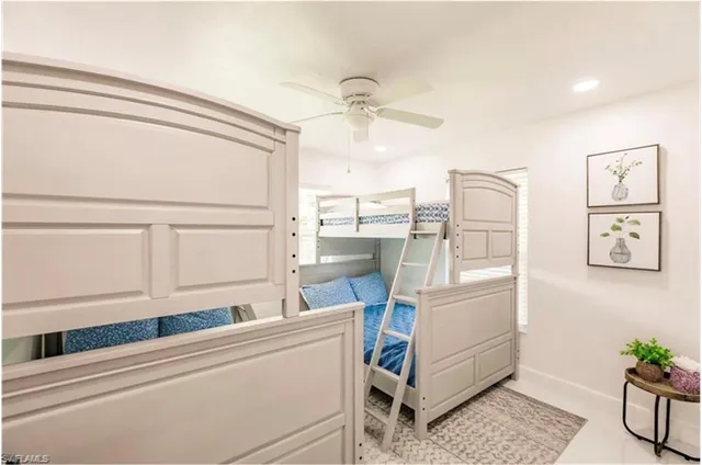 $3,300 | 96 Wickliffe Drive, Naples, FL 34110