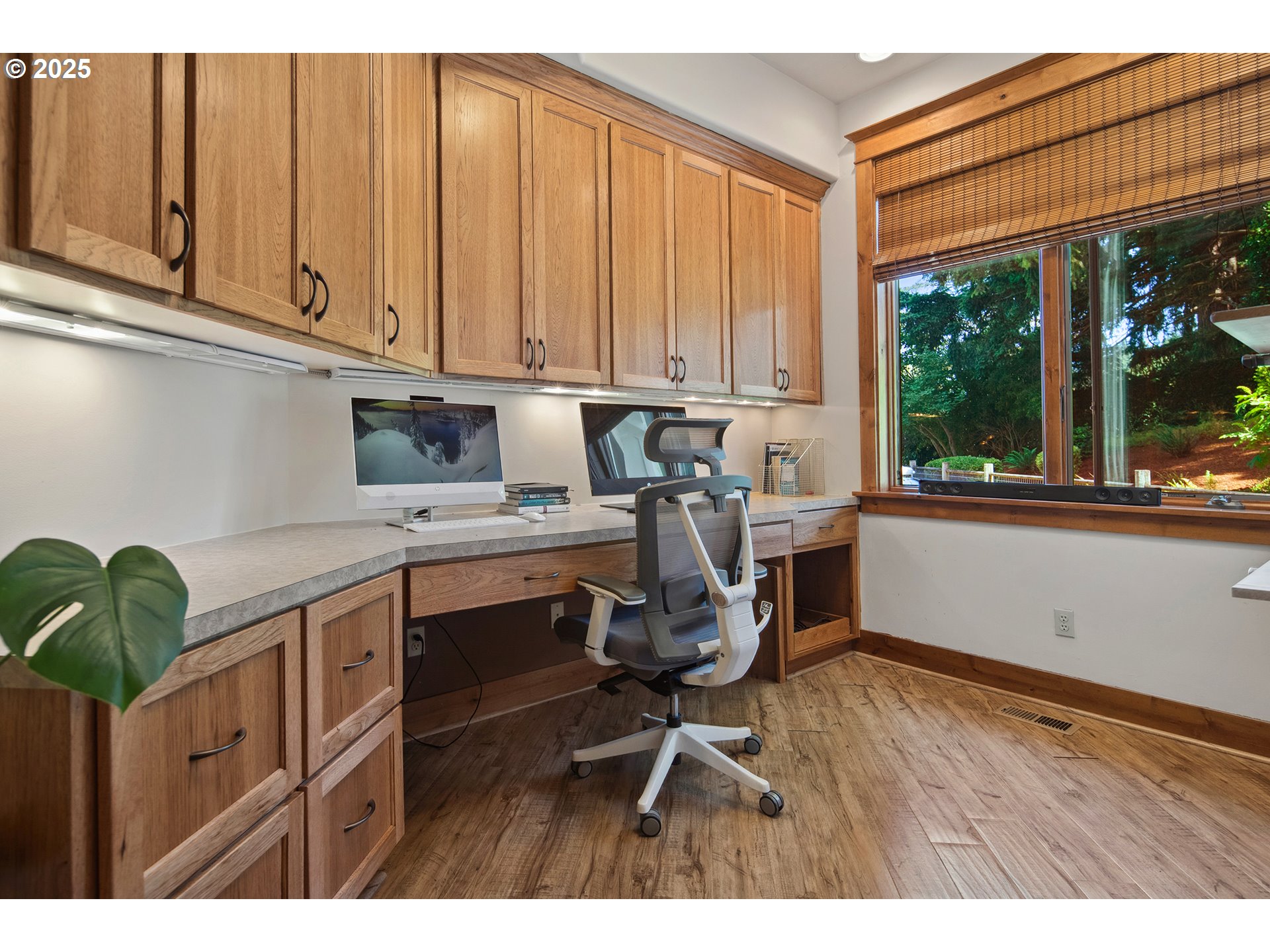 20754 Southwest Prindle Road Tualatin, OR 97062 - Photo 19 of 48 Gallery Image 19