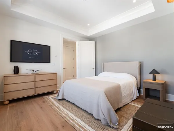 $2,450,000 | 16-18 Paris Avenue, Unit 4, Northvale, NJ 07647