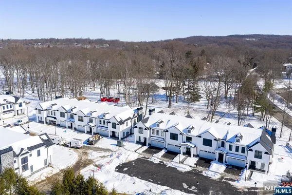 $2,450,000 | 16-18 Paris Avenue, Unit 4, Northvale, NJ 07647