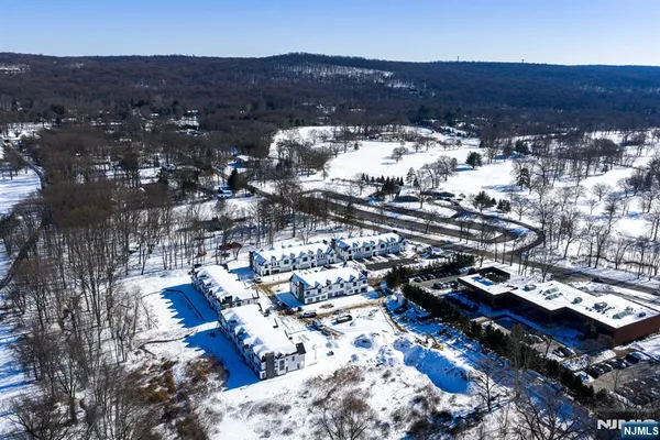 $2,450,000 | 16-18 Paris Avenue, Unit 4, Northvale, NJ 07647
