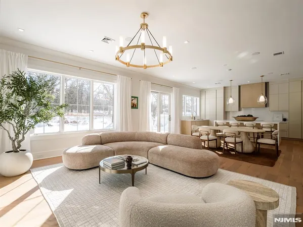 $2,450,000 | 16-18 Paris Avenue, Unit 4, Northvale, NJ 07647