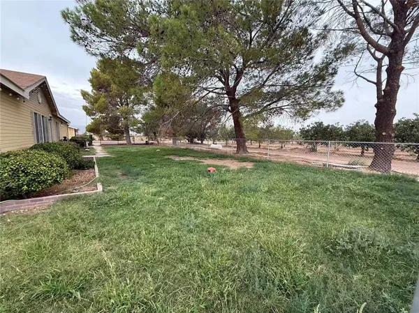 $385,000 | 33979 Fremont Road, Newberry Springs, CA 92365