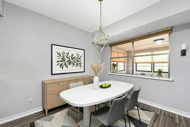 $250,000 | 9915 Forest Hollow Drive, Baytown, TX 77521