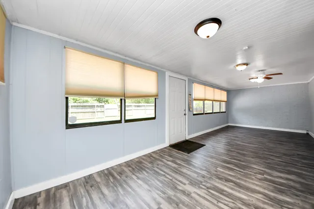 $250,000 | 9915 Forest Hollow Drive, Baytown, TX 77521