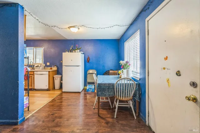 $525,000 | 3665 Kerner Boulevard, Unit D, San Rafael, CA 94901