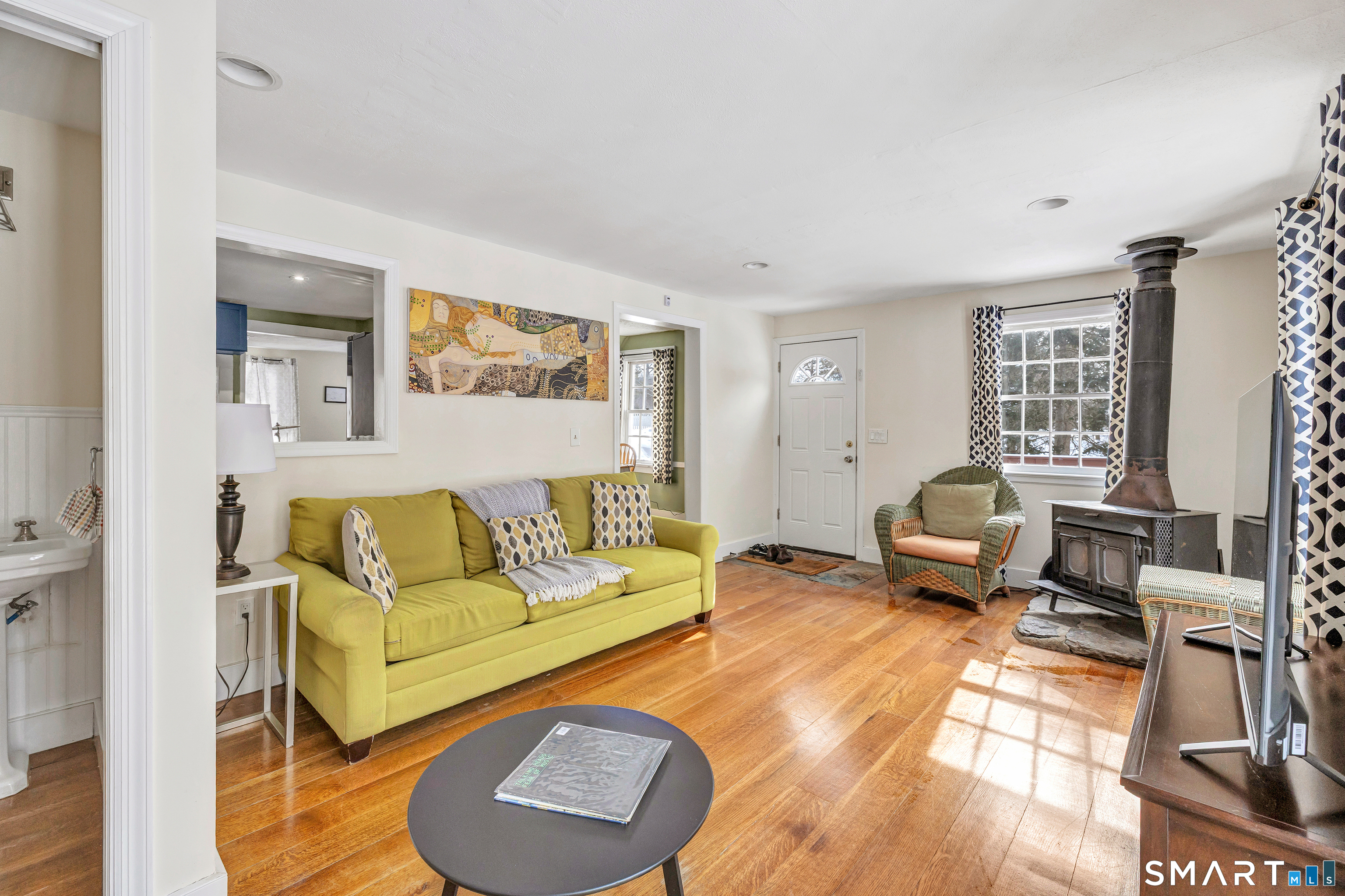 274 Lyons Plain Road Weston, CT 06883 - Photo 26 of 40 Gallery Image 26