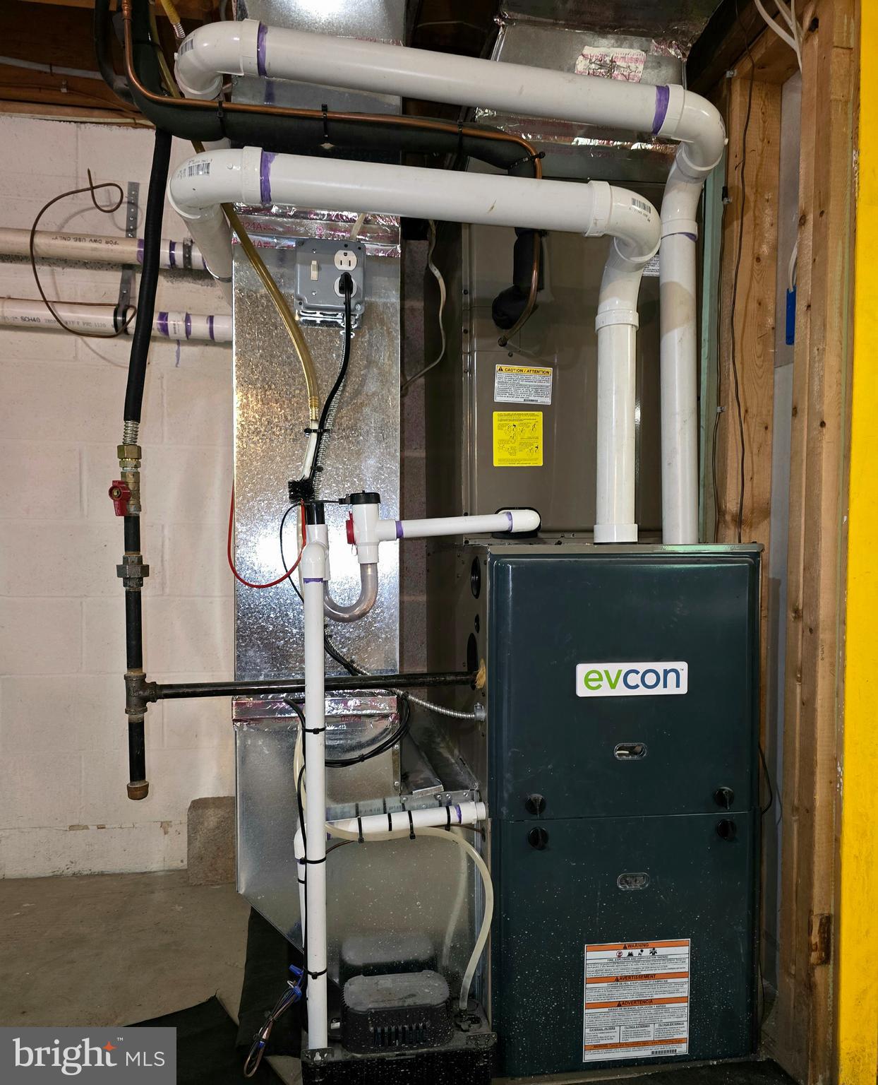 100 Constitution Avenue Reading, PA 19606 - Photo 29 of 35