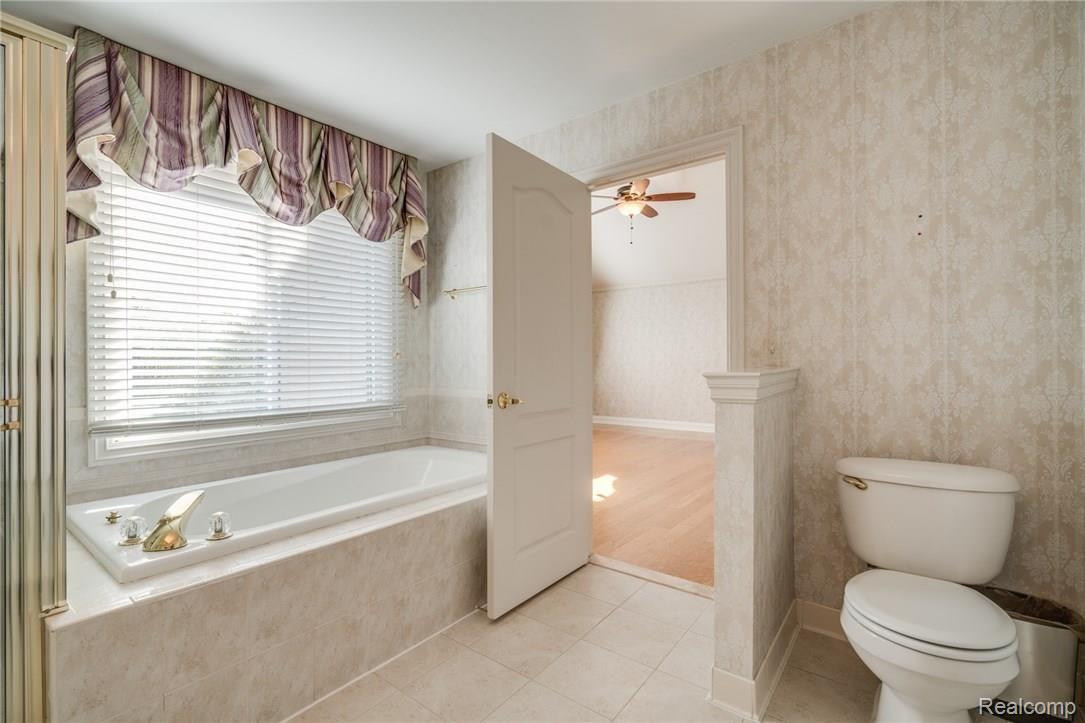 6602 Chatham Circle Rochester, MI 48306 - Photo 41 of 58 chatham-43.jpg