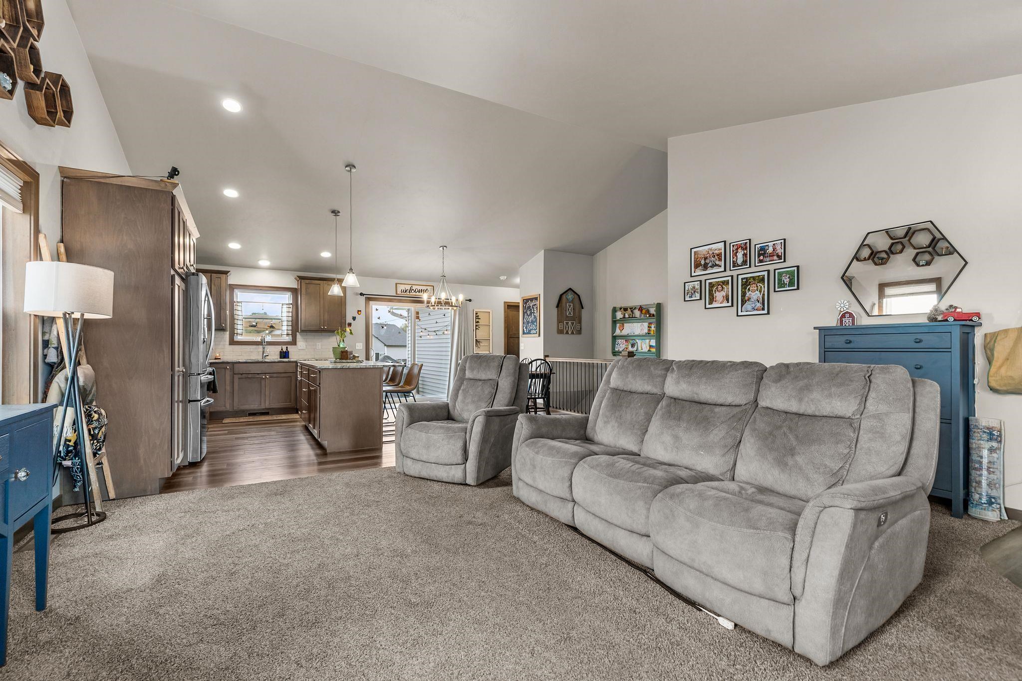 607 West 5th Street Shawano, WI 54166 - Photo 10 of 33