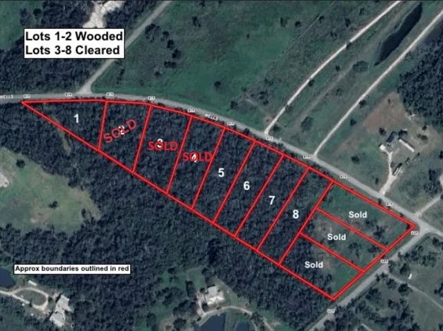 a view of an outdoor space