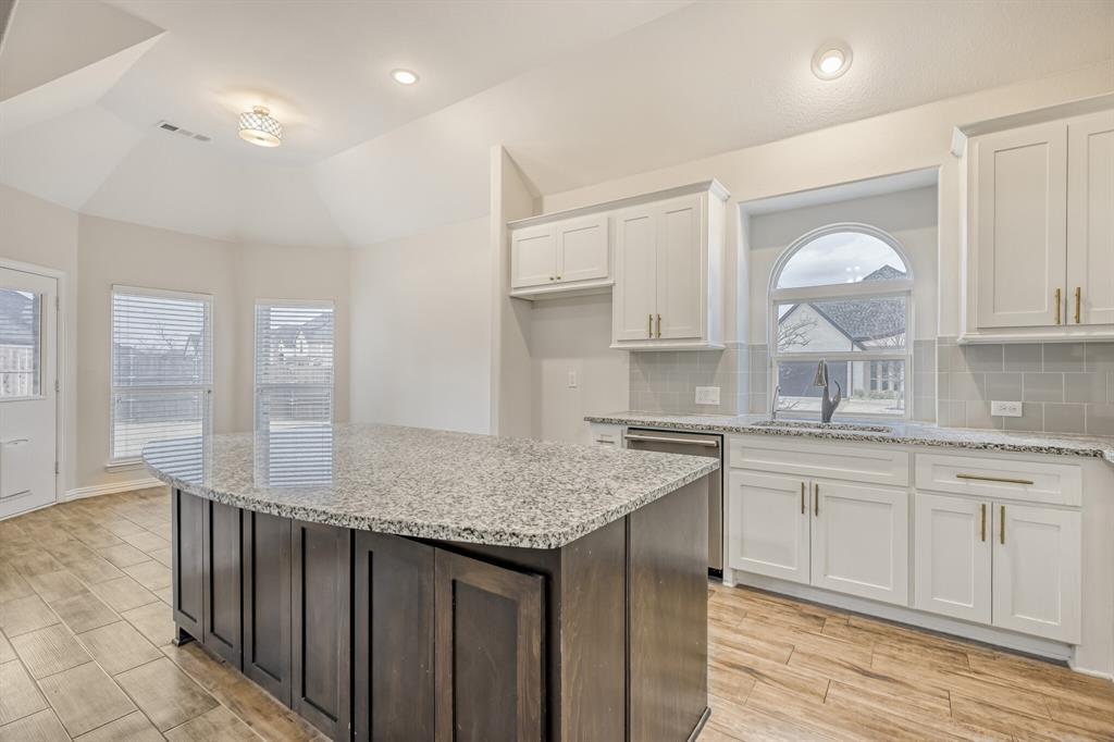 140 Godstone Lane Prosper, TX 75078 - Photo 13 of 28