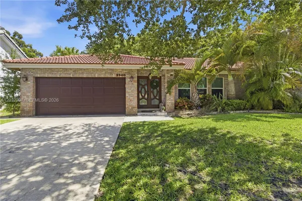 $699,999 | 5940 Northwest 52nd Street, Coral Springs, FL 33067