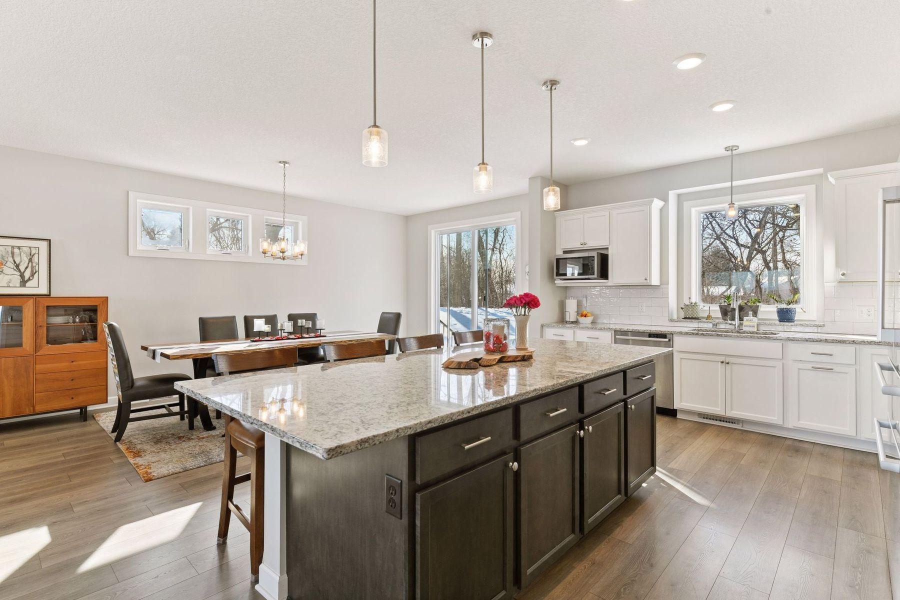 7465 Glengarry Place Eden Prairie, MN 55344 - Photo 19 of 61