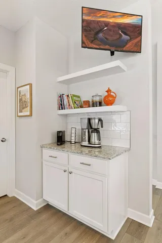 $875,000 | 7465 Glengarry Place, Eden Prairie, MN 55344