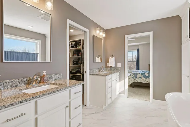 $875,000 | 7465 Glengarry Place, Eden Prairie, MN 55344