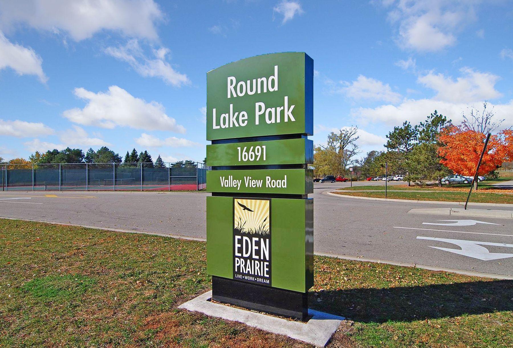 7465 Glengarry Place Eden Prairie, MN 55344 - Photo 53 of 61