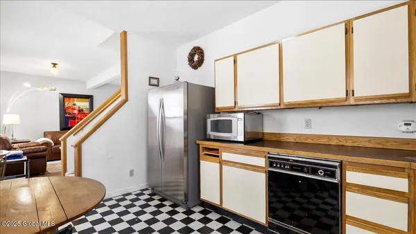 $775,000 | 154 Washington Street, Saratoga Springs, NY 12866