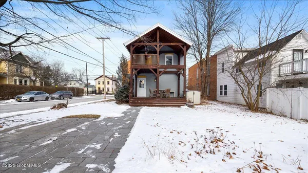 $775,000 | 154 Washington Street, Saratoga Springs, NY 12866