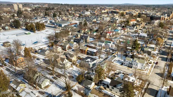 $775,000 | 154 Washington Street, Saratoga Springs, NY 12866